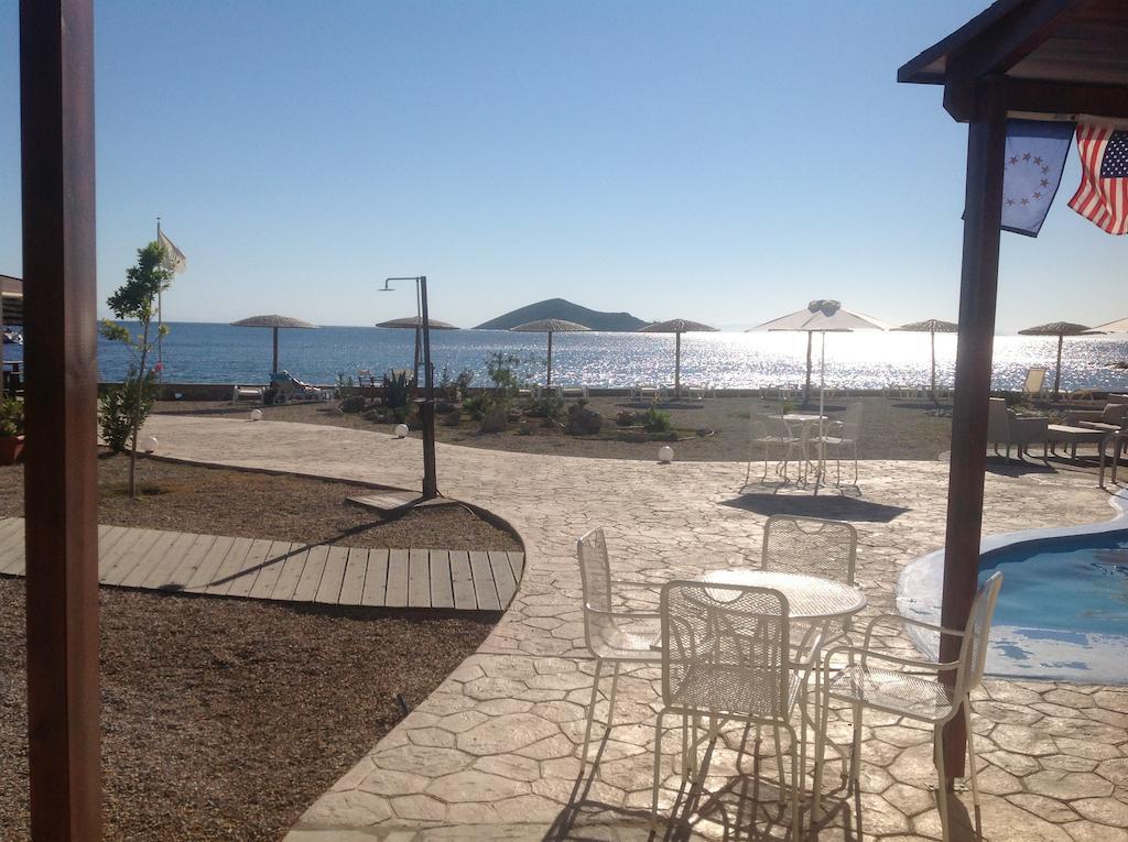 Tony'S Beach Βρομόλιθος Εξωτερικό φωτογραφία